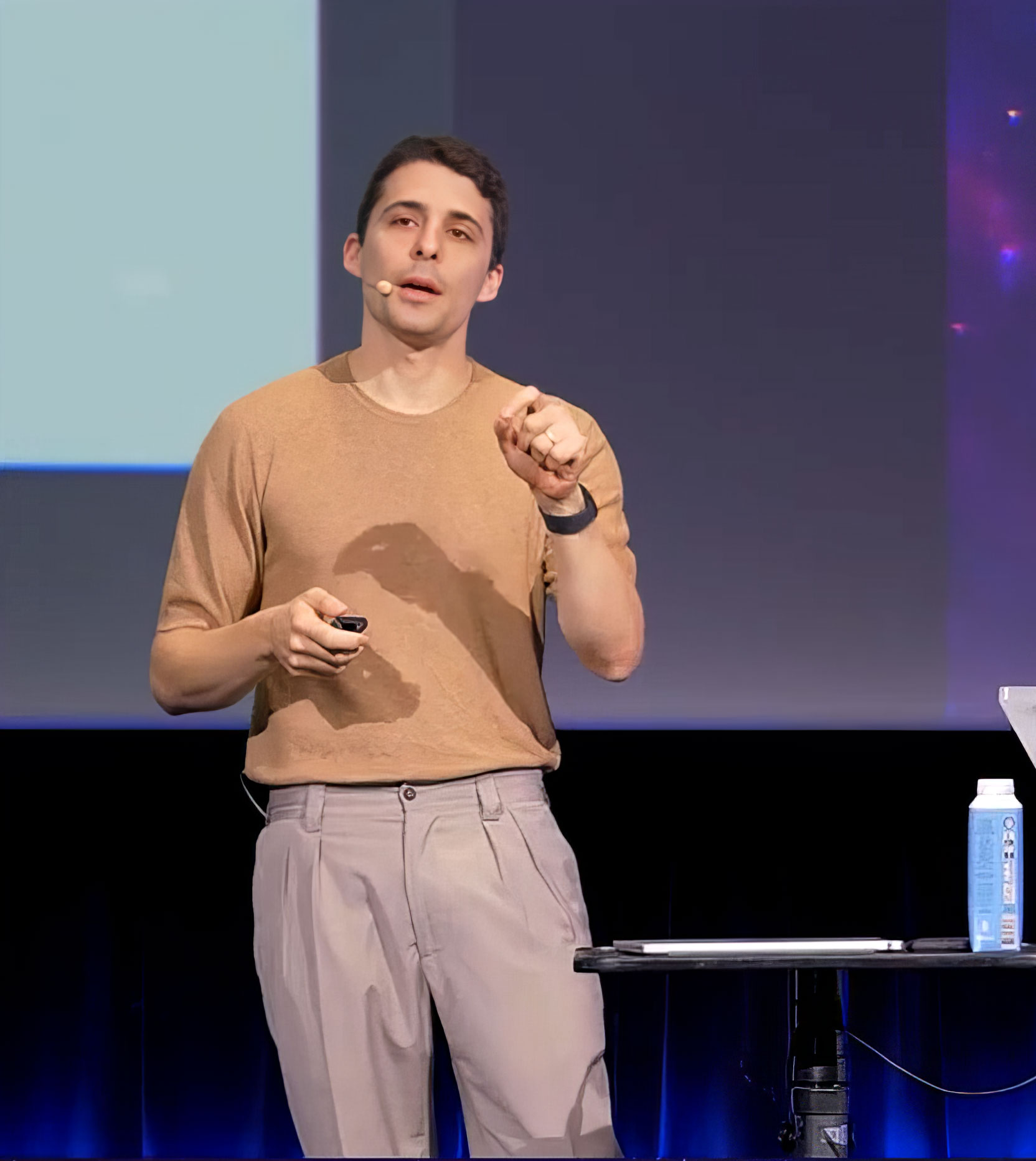 Luca Palmieri giving a talk